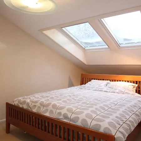Holiday Huis Met De Vijvers בית נופש Sint Pancras