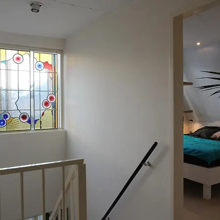 בית נופש Holiday Huis Met De Vijvers *