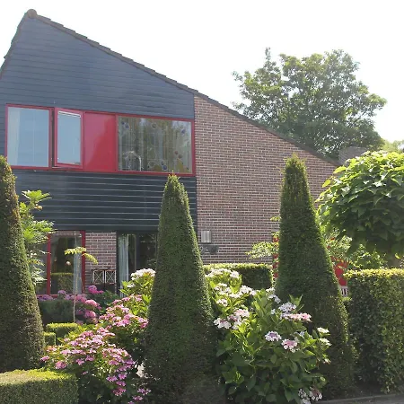 Holiday Huis Met De Vijvers בית נופש Sint Pancras